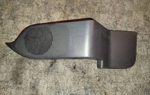 Toyota Corolla E110 Rear door speaker cover trim 6432012060