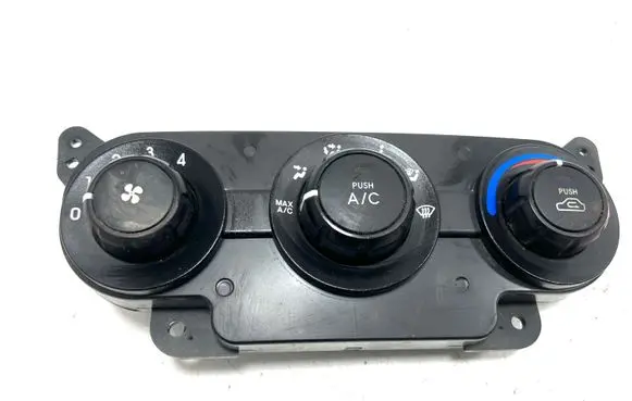 KIA Cerato Climate control unit 972502F000