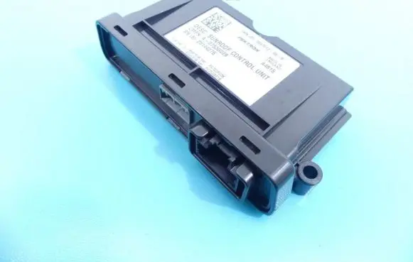 Tesla Model S Central body control module 1007512-00-B IMPRK1148004