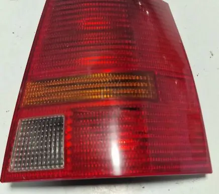 Volkswagen Golf IV Rear/tail lights 1j9945096p 124011