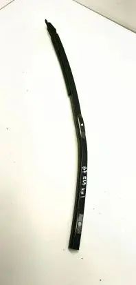 Volkswagen PASSAT B7 Rear door windshield rail 3c9839965