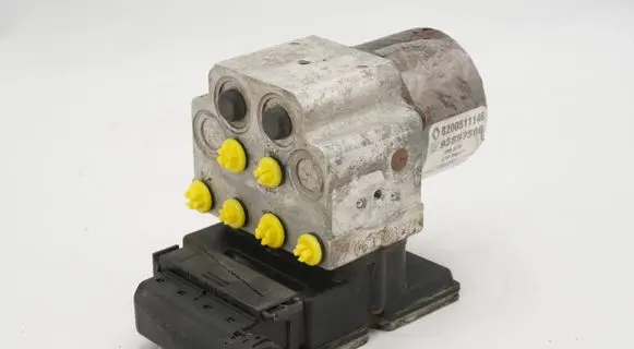 Renault Trafic II (X83) ABS Pump 93857506 8200511146 15113903E