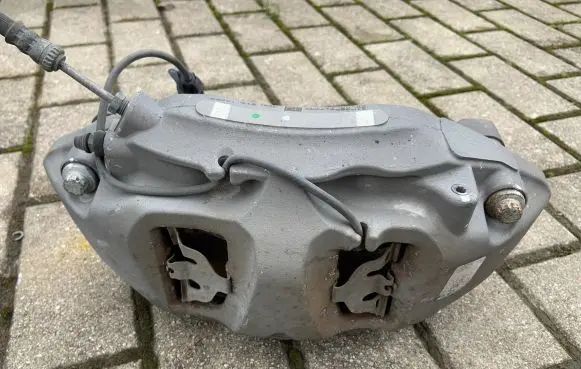 Audi Q7 4M Front brake caliper 4M0615105BG 4M0615105