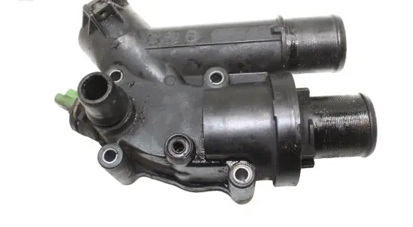 Land Rover Freelander 2 - LR2 Thermostat housing 9657182080