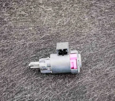 Audi Q5 SQ5 Other devices 4F0945459B