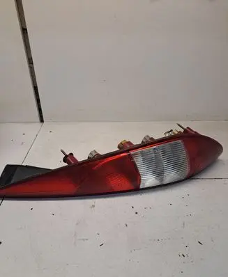 Ford Mondeo Mk III Rear/tail lights 1S7113404C