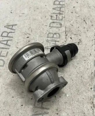 Porsche Macan (95B) EGR valve 99711320371