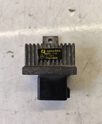 Renault Trafic II (X83) Glow plug pre-heat relay 7700115078 BED712