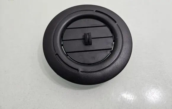 Dodge Grand Caravan Air vent grill in roof 