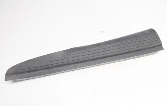 Mercedes-Benz E W211 Foot area side trim A2116800635