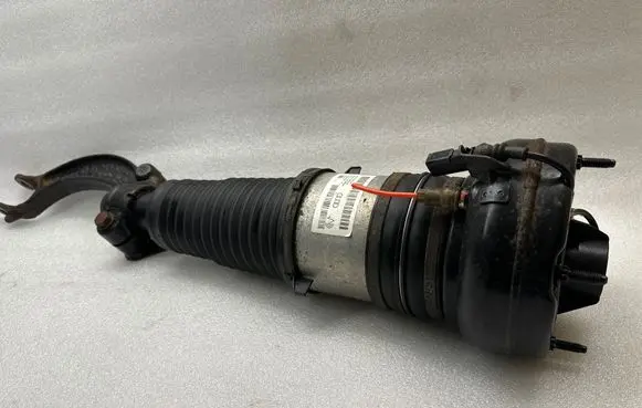 Audi A6 Allroad C7 Air suspension front shock absorber 4G0616039AC F308615201