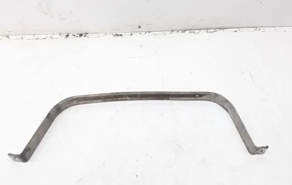 Volkswagen Jetta V Fuel tank mounting bracket 