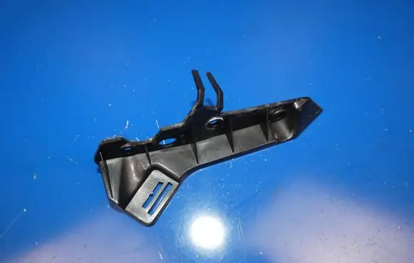 Jaguar F-Pace Front bumper mounting bracket HK8316F072AA