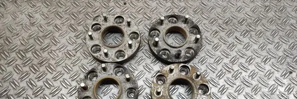 Mitsubishi Outlander Wheel spacers 