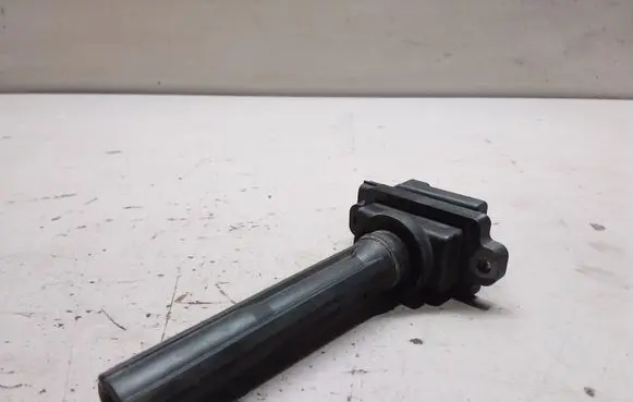 Suzuki Grand Vitara I High voltage ignition coil 3341077E2