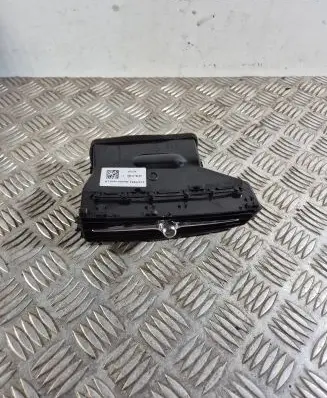 Volvo S60 Dash center air vent grill 31477274