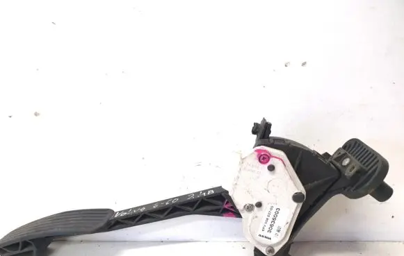 Volvo S60 Accelerator throttle pedal 30636003