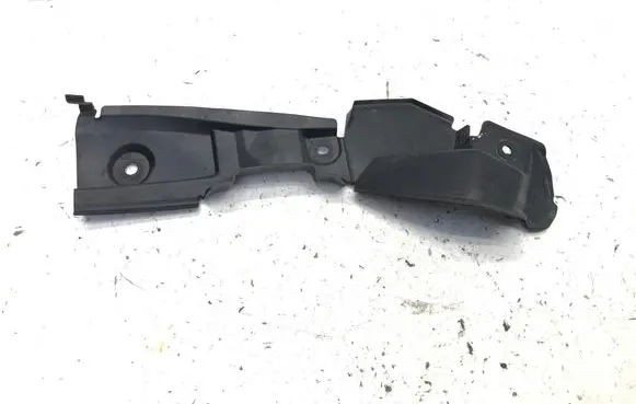 Lexus RZ Fender end trim 5386246010