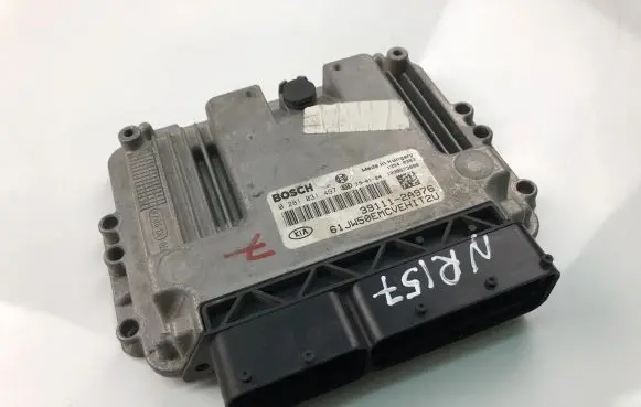 KIA Ceed Engine control unit/module ECU 391112A976 0281031497