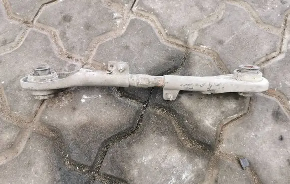 Peugeot 508 Rear control arm