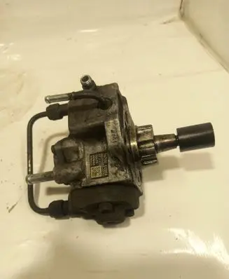 Nissan Pathfinder R51 Fuel injection high pressure pump 16700EC00A