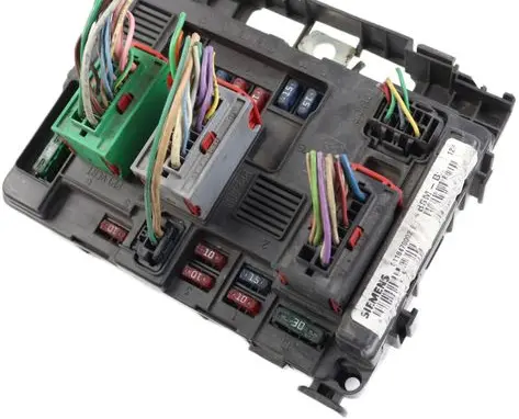 Peugeot 206 BSM Control unit S118470002E 9643498980