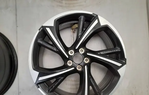 Citroen DS7 Crossback R20 alloy rim 9824600577