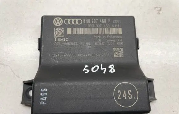 Audi Q5 SQ5 Gateway control module 8R0907468A 8R0907468F