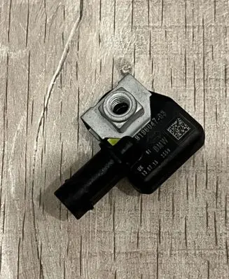 BMW X1 F48 F49 Airbag deployment crash/impact sensor 9196047