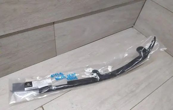 Mercedes-Benz E W213 Other front door trim element A2137205902