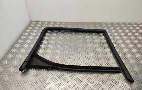 Toyota ProAce City Rubber seal sliding door window/glass 9818017380