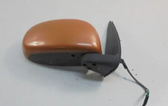 Daihatsu Trevis Manual wing mirror 011122