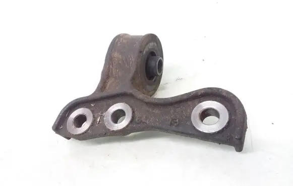KIA Sorento Rear differential mounting bracket 