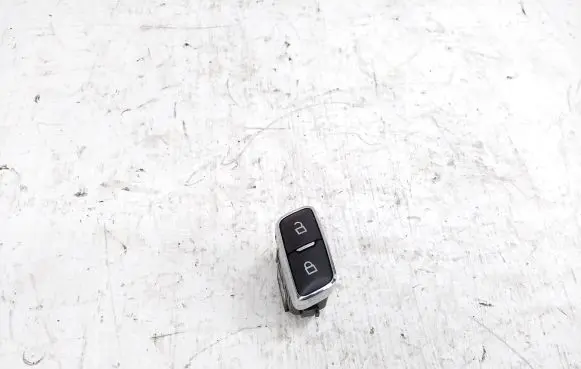Ford Fusion II Central locking switch button BB5T14017DCW