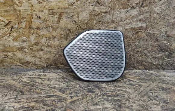 Land Rover Range Rover Velar Rear door speaker cover trim JA82601B75CAW