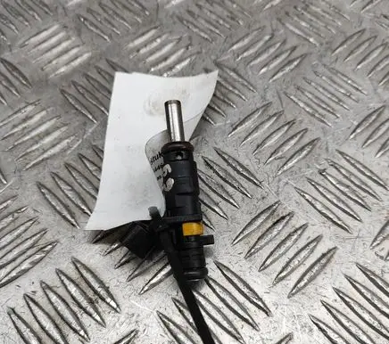 Citroen C3 Fuel injector V752817680 7528176
