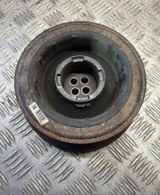 BMW 5 E60 E61 Crankshaft pulley 7793593
