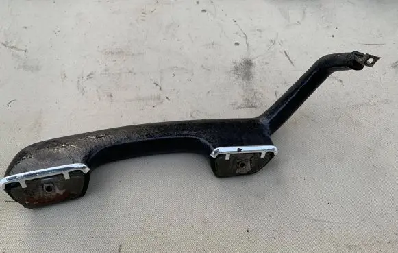 Mercedes-Benz W123 Front door interior handle trim 