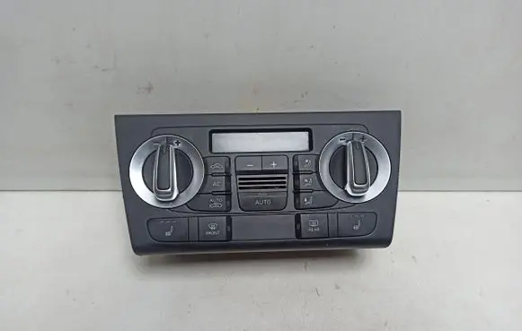 Audi Q3 8U Climate control unit 8U0820043C