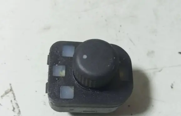Seat Leon (1P) Other switches/knobs/shifts 5P0959565 1774