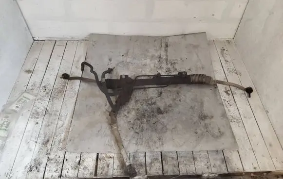 BMW 5 E39 Steering rack