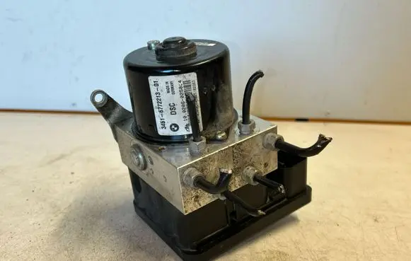 BMW 3 E90 E91 ABS Pump 6772213