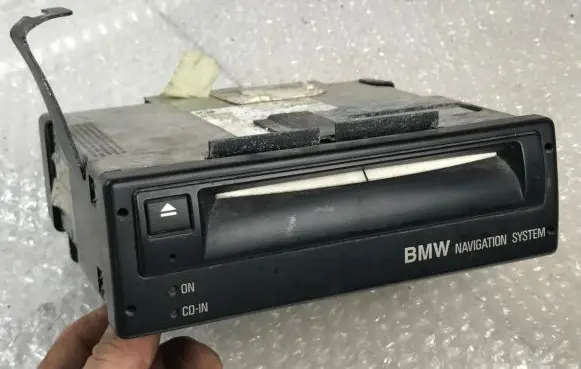 Navigation unit CD/DVD player