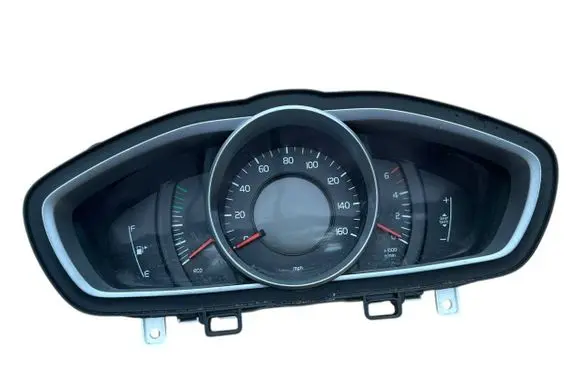 Volvo V40 Speedometer (instrument cluster) 31314484