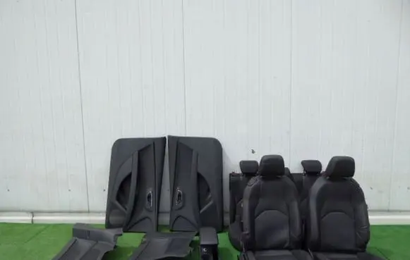 Seat set