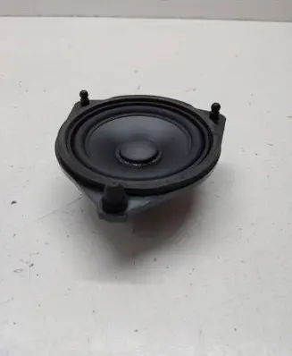 Mercedes-Benz GLS X167 Front door speaker A2318200702 8927008002d