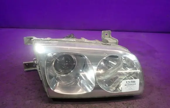Hyundai Trajet Headlight/headlamp 1011998
