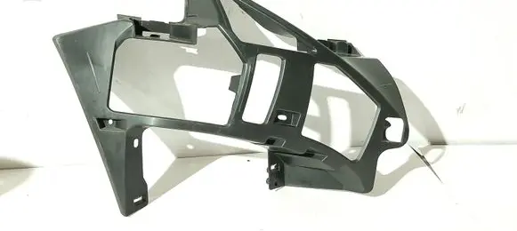 Peugeot 3008 II Front bumper mounting bracket 9815337580