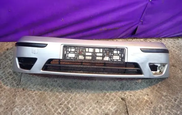 Ford Focus Front bumper 2M51-17757-AEW
