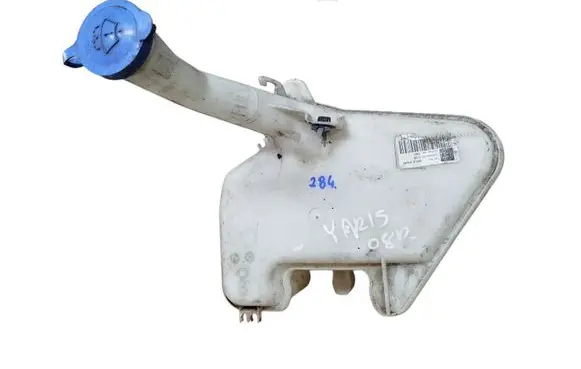 Toyota Yaris Windshield washer fluid reservoir/tank 853100D060